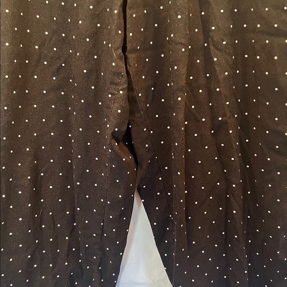 George Black and White Polka Dot Capris, Plus Size XXL - Picture 6 of 11